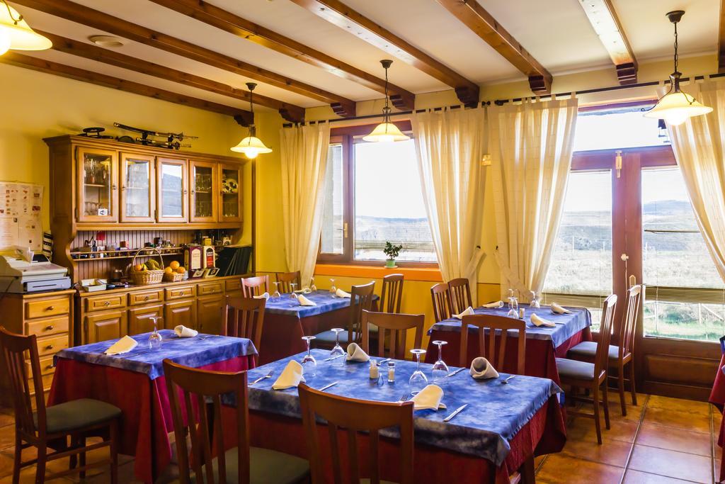 Tierra De Lobos Hotel Puebla de Sanabria Bagian luar foto